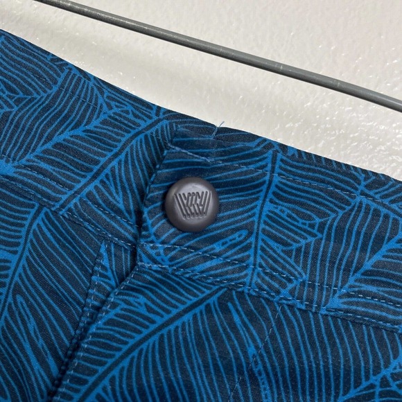 Mack Weldon Shorts 33/34 Mens Blue Black Printed Hybrid Board Golf Zip Pocket - Picture 5 of 12